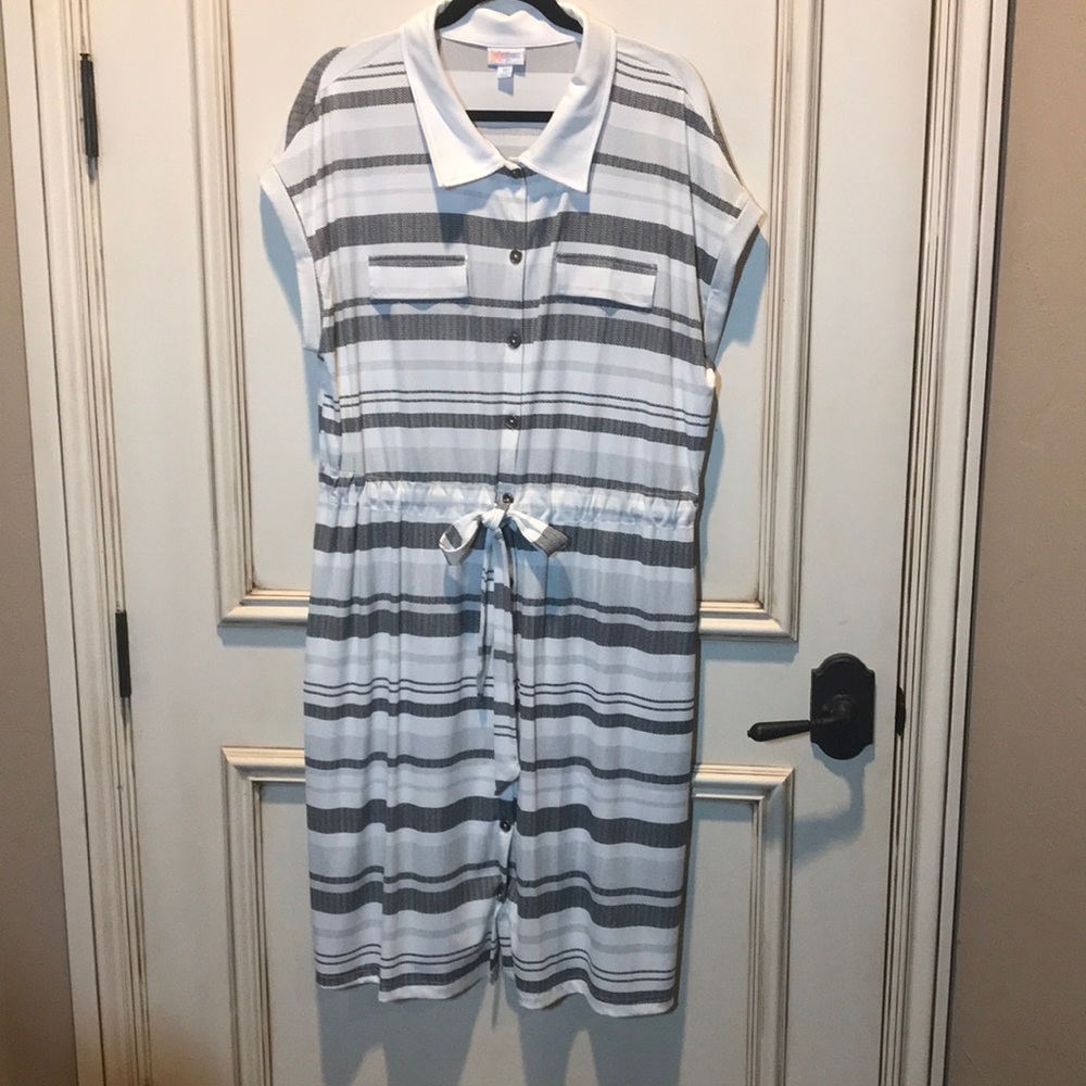 LuLaRoe Stacie Shirt Dress XL NWOT